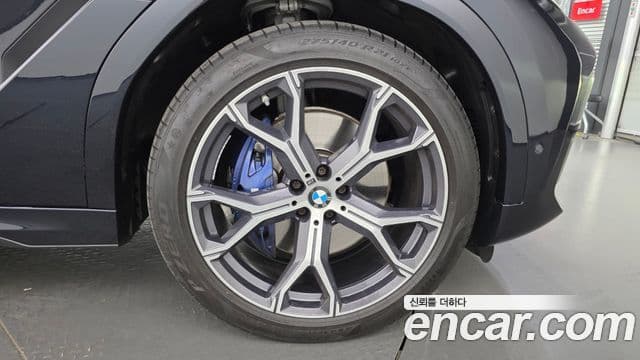 BMW X6 2022 — Photo 3/30
