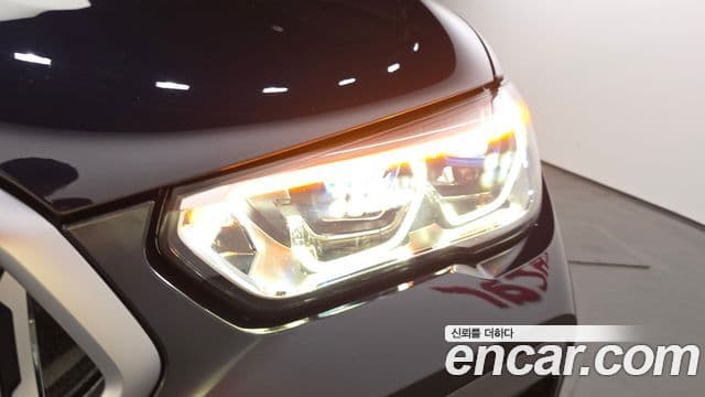 BMW X6 2022 — Photo 6/30