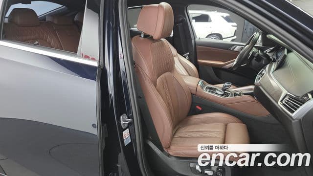 BMW X6 2022 — Photo 10/30