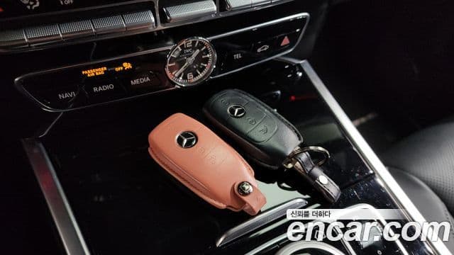 Mercedes-Benz G-Class 2021 — Şəkil 15/20
