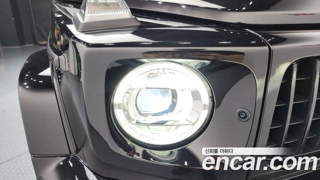 Mercedes-Benz G-Class 2021 — Photo 23/33