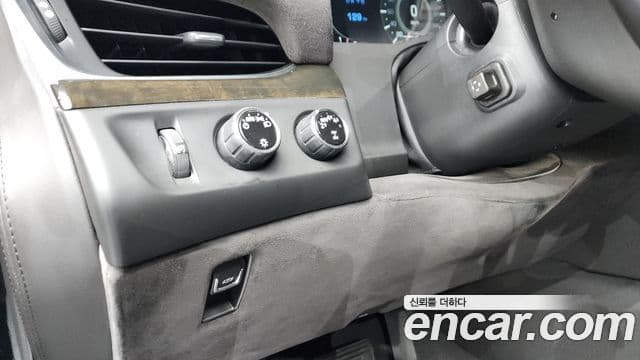 Cadillac Escalade 2019 — Photo 36/42
