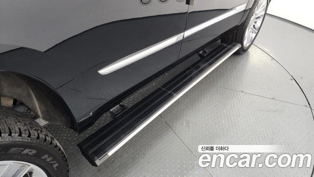 Cadillac Escalade 2019 — Photo 19/42