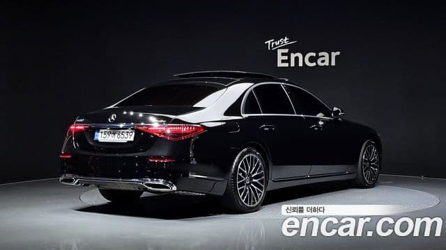 Mercedes-Benz S-Class 2025 — Фото 2/20