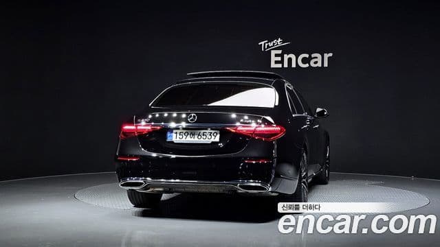 Mercedes-Benz S-Class 2025 — Фото 4/20