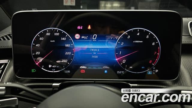 Mercedes-Benz S-Class 2025 — Фото 8/20