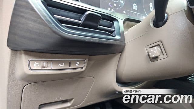 Kia K8 2022 — Şəkil 13/20