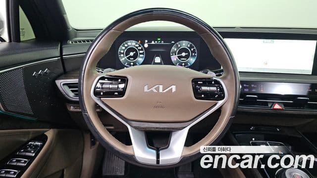 Kia K8 2022 — Şəkil 14/20