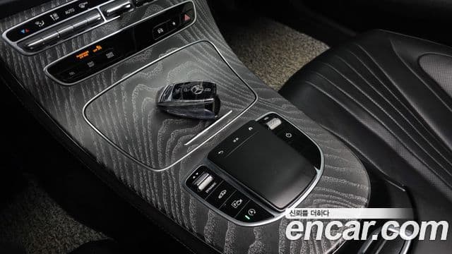 Mercedes-Benz CLS-Class 2021 — ფოტო 18/20