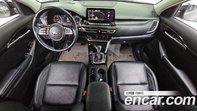Kia Seltos 2020 — ფოტო 7/20