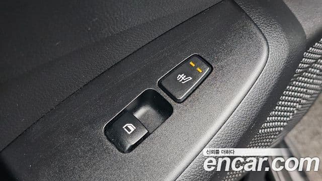 Kia Seltos 2020 — ფოტო 18/20