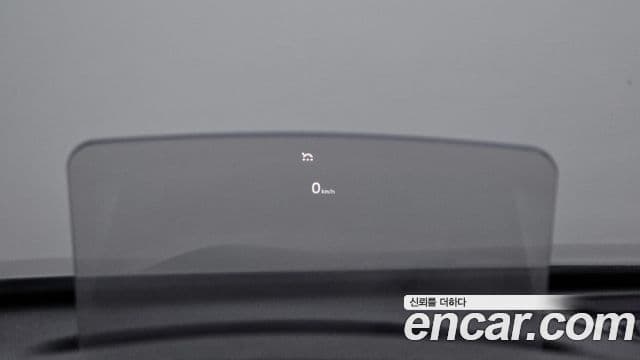 Kia Seltos 2020 — ფოტო 19/20