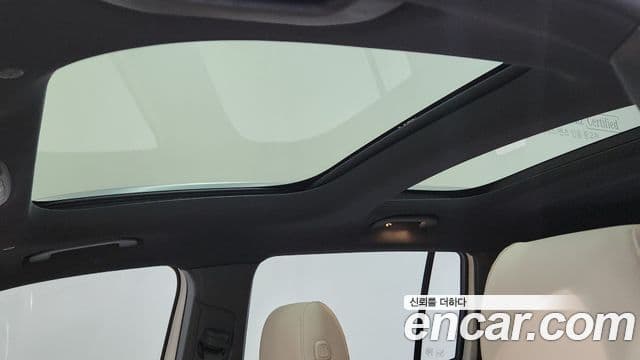 Mercedes-Benz EQB 2025 — ფოტო 5/19