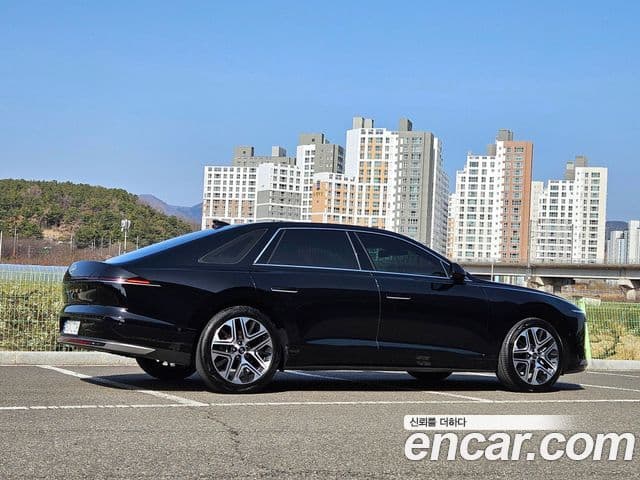 Hyundai Grandeur 2023 — Фото 3/19