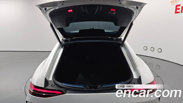 Mercedes-Benz AMG GT 2024 — Şəkil 18/20