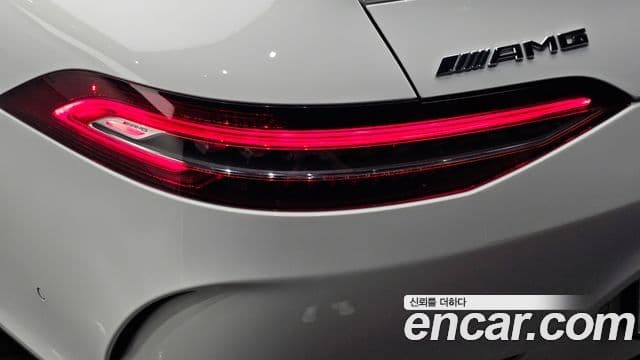 Mercedes-Benz AMG GT 2024 — Photo 23/36