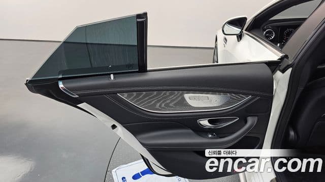 Mercedes-Benz AMG GT 2024 — Photo 30/36