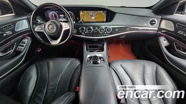 Mercedes-Benz S-Class 2019 — Photo 3/20