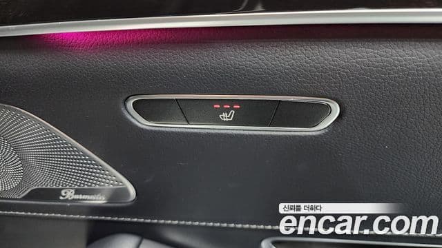 Mercedes-Benz S-Class 2019 — Photo 17/20