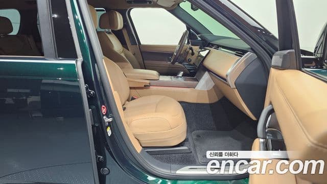 Land Rover Range Rover 2024 — Фото 11/20