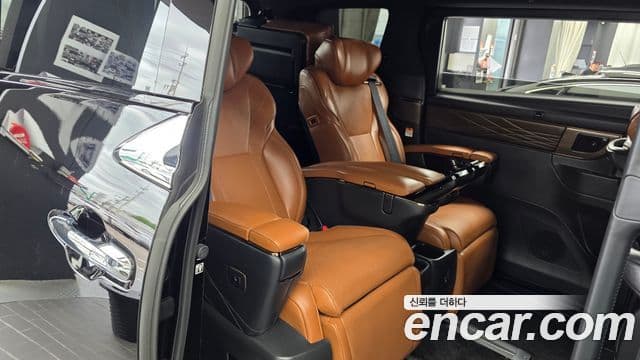 Toyota Alphard 2024 — ფოტო 12/20