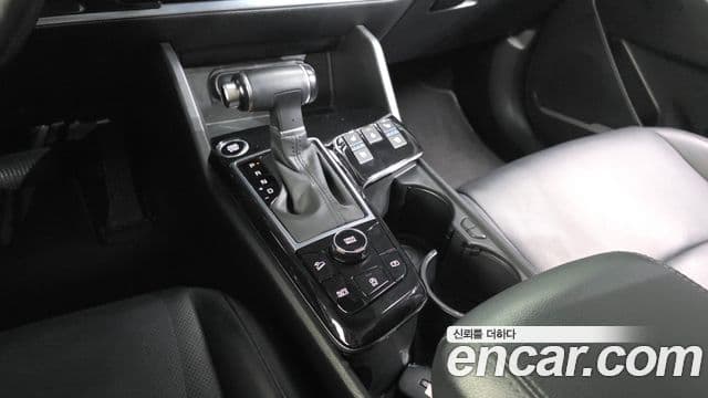 Kia Sportage 2023 — Şəkil 9/20