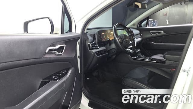 Kia Sportage 2023 — Şəkil 10/20