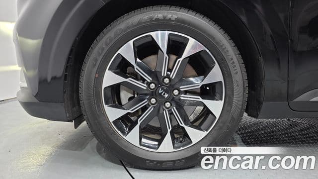 Kia Carnival 2020 — Фото 5/20