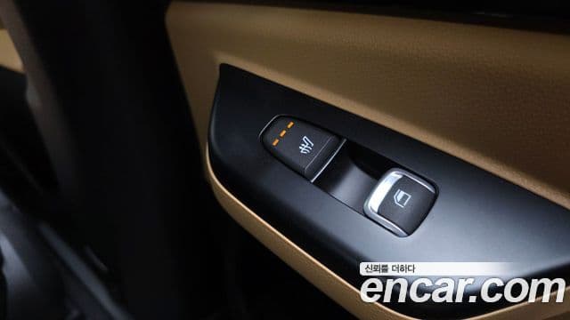 Kia Carnival 2020 — Фото 19/20