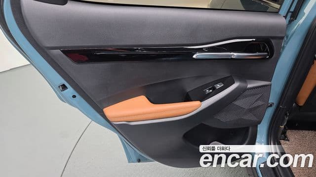 Kia Seltos 2024 — Şəkil 10/32