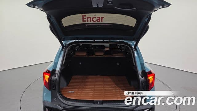 Kia Seltos 2024 — Şəkil 30/32
