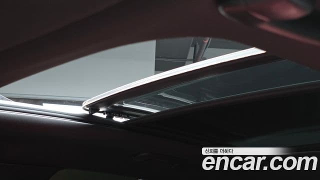 Genesis GV70 2021 — Şəkil 19/20