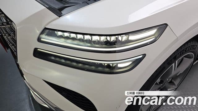 Genesis GV80 2024 — Photo 14/35