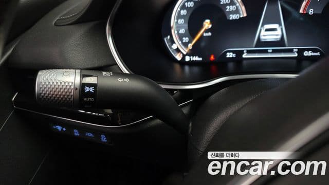 Genesis G80 2020 — Photo 27/32