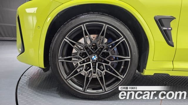 BMW X4 2022 — ფოტო 5/20