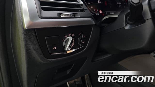 BMW X4 2022 — ფოტო 20/20