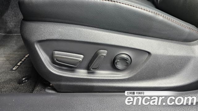 Toyota Camry 2018 — Photo 22/30