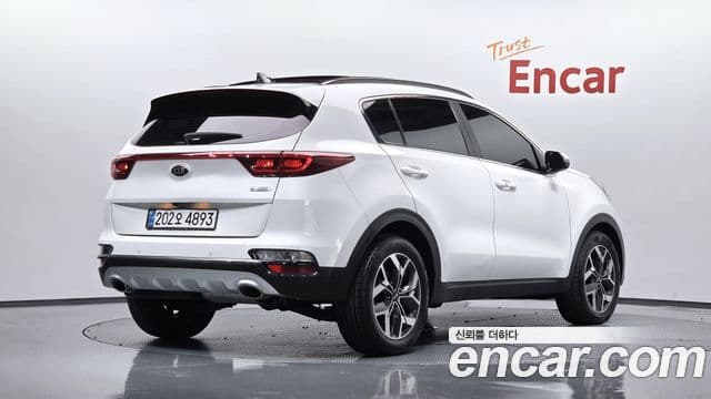 Kia Sportage The Bold 2019 — Фото 2/20