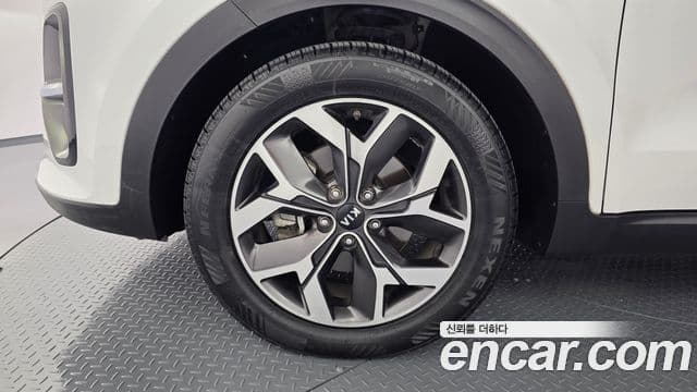 Kia Sportage The Bold 2019 — Фото 5/20