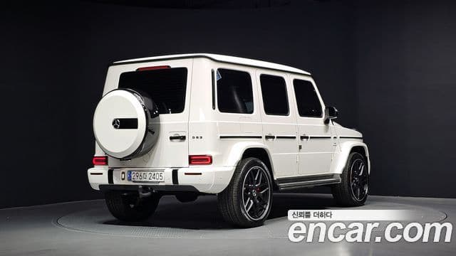 Mercedes-Benz G-Class 2020 — Photo 15/31