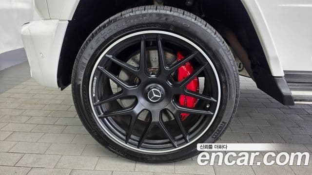 Mercedes-Benz G-Class 2020 — Photo 8/31