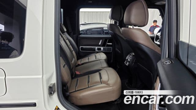 Mercedes-Benz G-Class 2020 — Photo 7/31