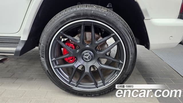 Mercedes-Benz G-Class 2020 — Photo 12/31