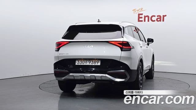 Kia Sportage 2021 — ფოტო 4/20