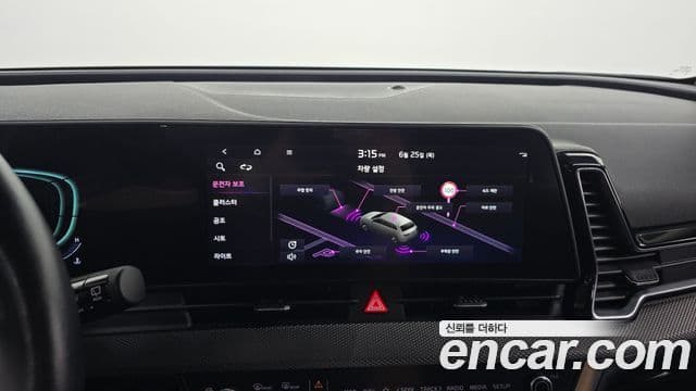 Kia Sportage 2021 — ფოტო 15/20