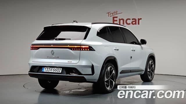 Renault Samsung Grand Koleos 2025 — Photo 8/39