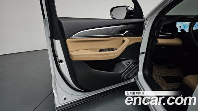 Renault Samsung Grand Koleos 2025 — Photo 5/39