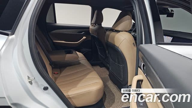 Renault Samsung Grand Koleos 2025 — Photo 23/39