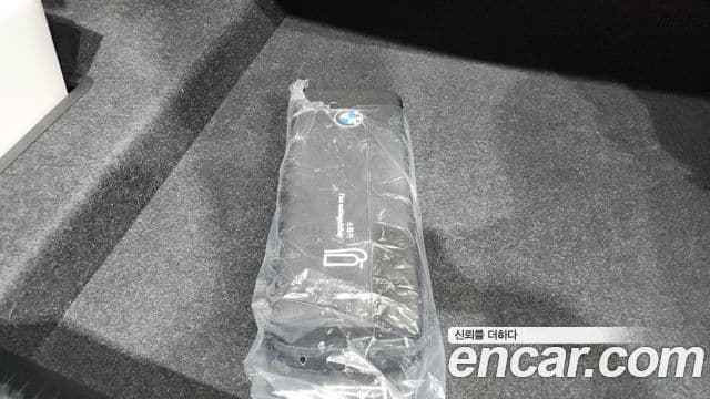 BMW 5 Series 2025 — Photo 14/35