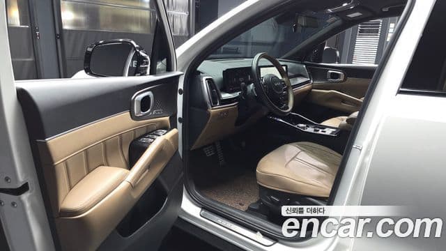Kia Sorento 2023 — Фото 10/20